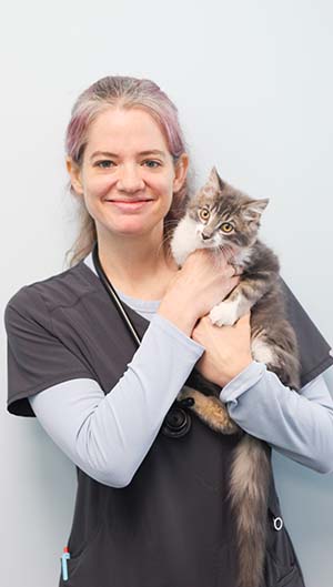 Sara Veterinarian